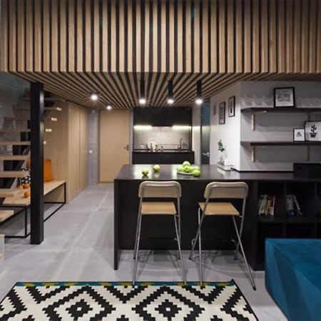 Hiport Apart Hotel Dnipro Extérieur photo